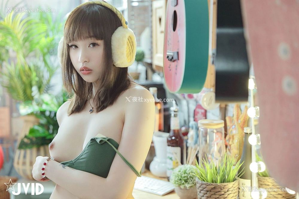 1P - 淼淼儿《淫叫健身房》