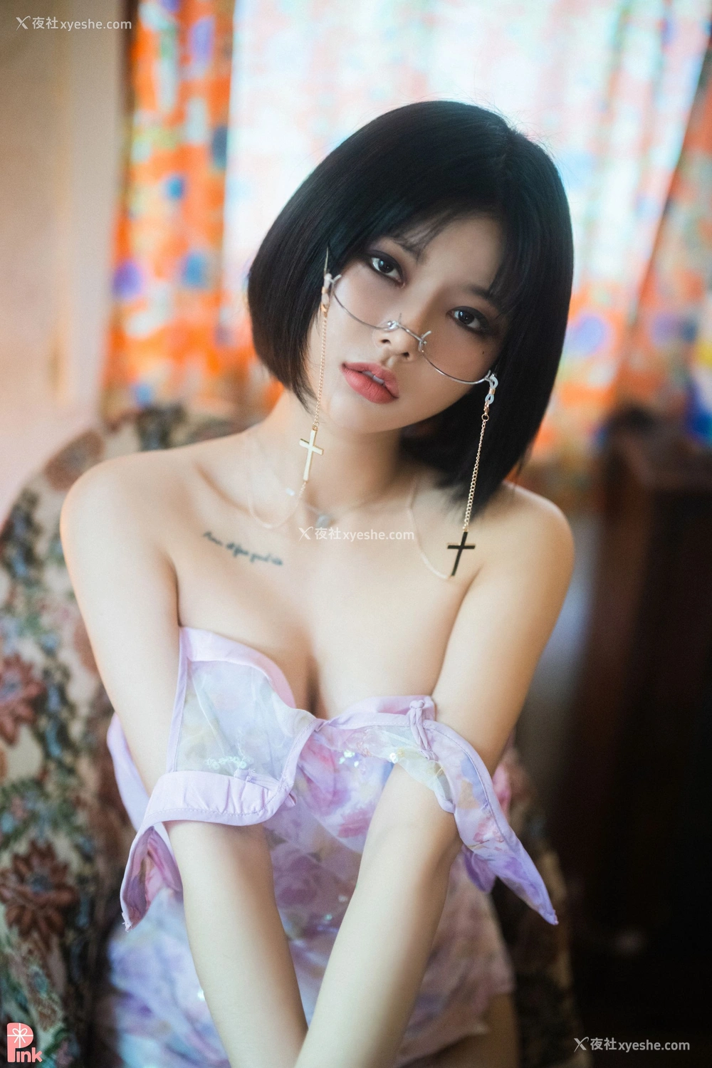1P - [PINK RIBBON] Uuuha – Mood