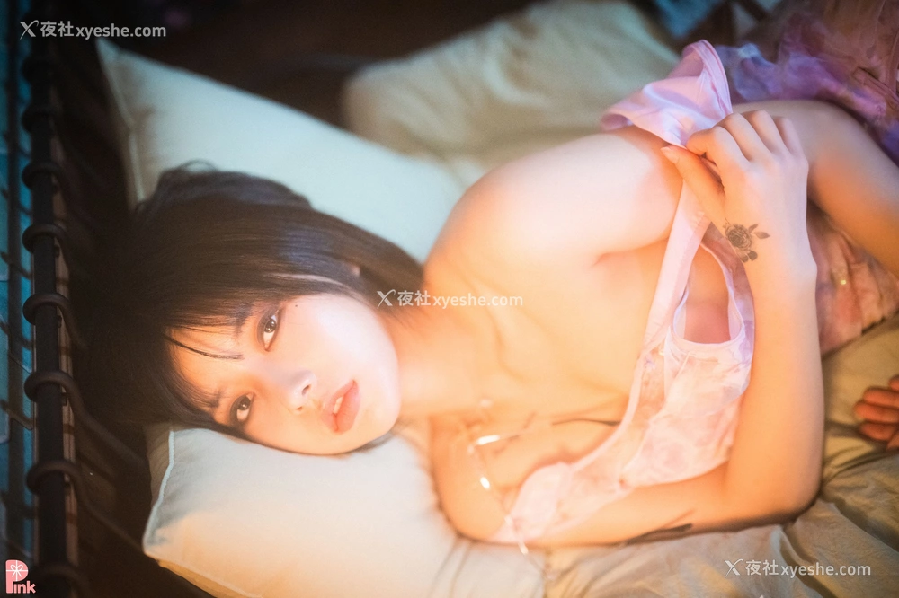1P - [PINK RIBBON] Uuuha – Mood