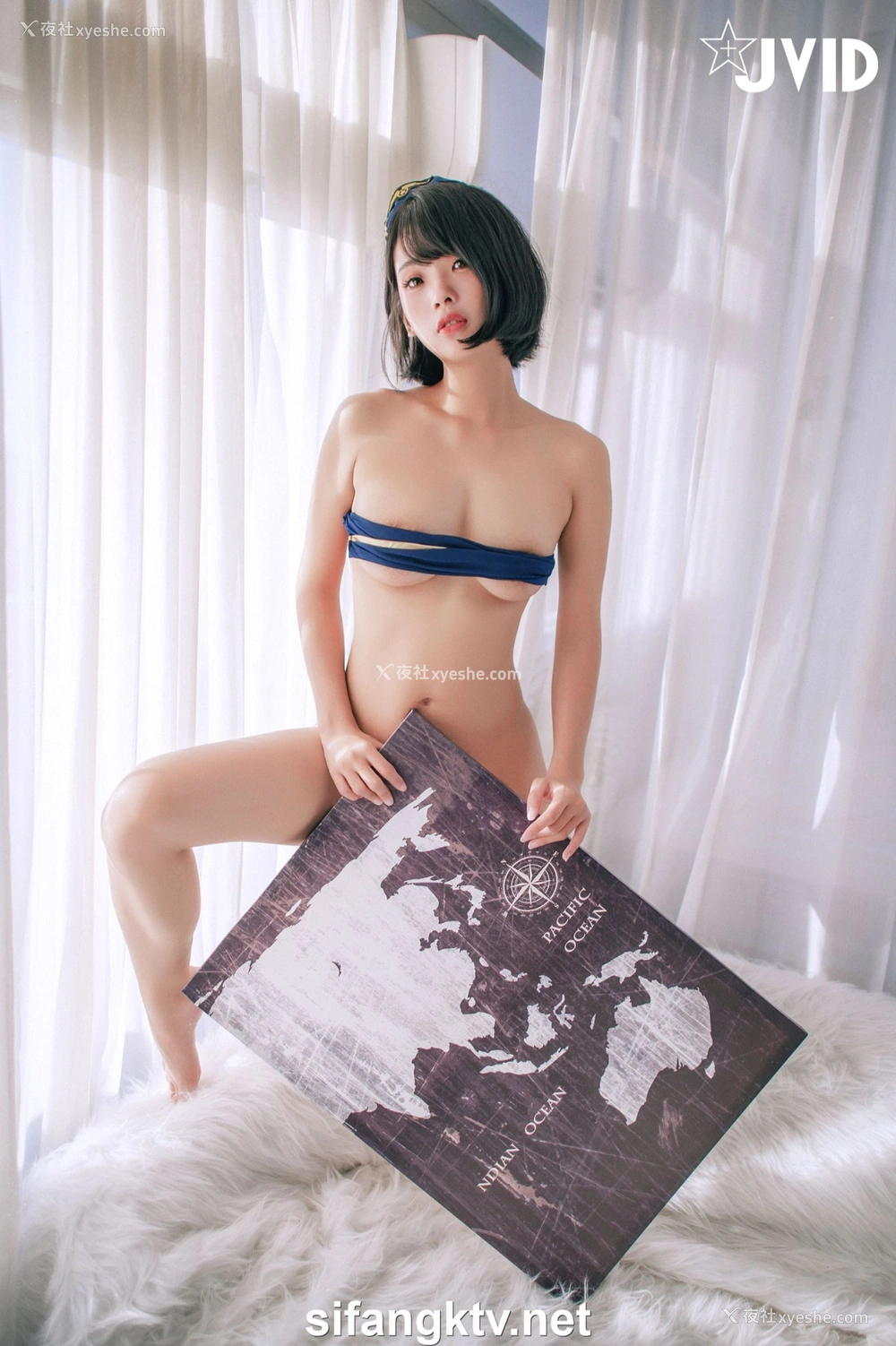 1P - 露露咪《淫荡美艳空姐的教育》