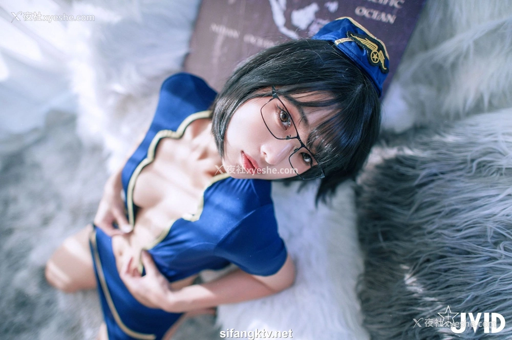 1P - 露露咪《淫荡美艳空姐的教育》
