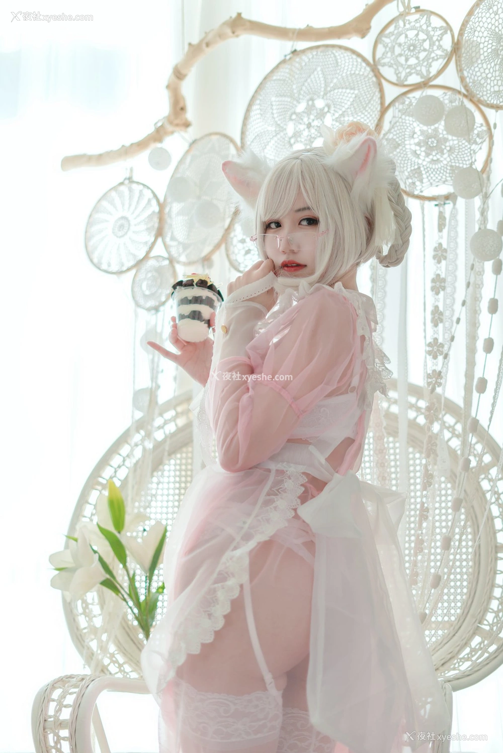 1P - 小仓千代w – 透明女仆粉色