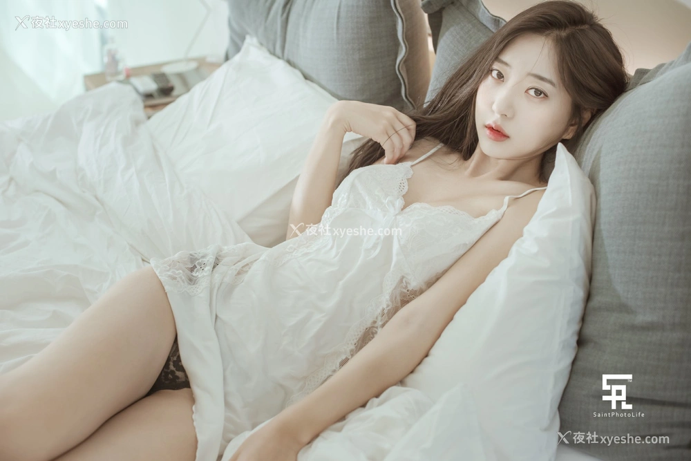 1P - [SaintPhotoLife] Zennyrt 申才恩 At Snow Hotel