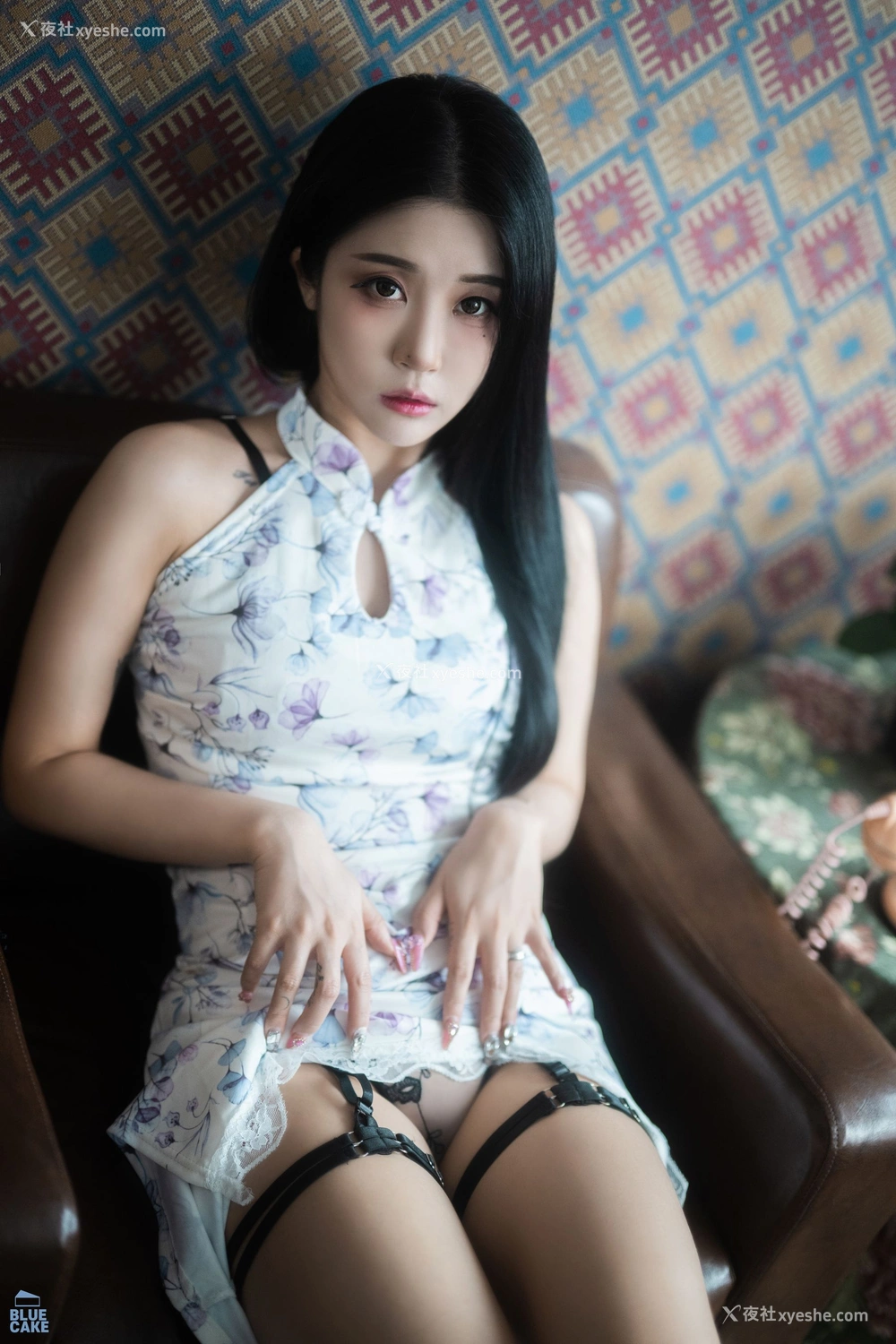 1P - [BLUECAKE] Bomi – LUST