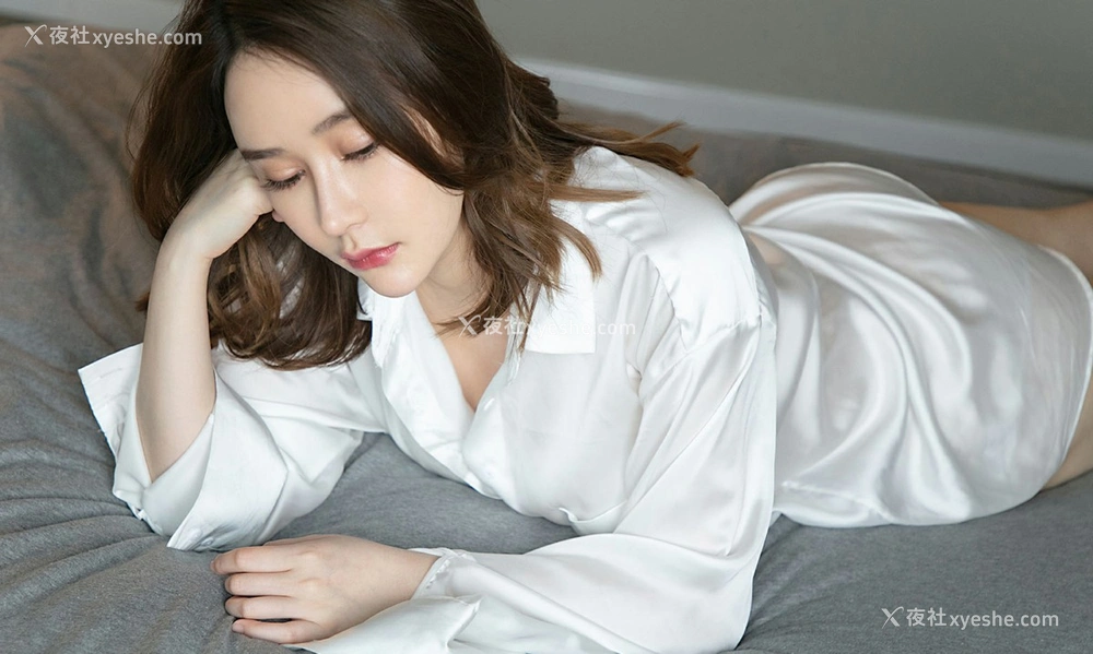 1P - [Ugirls尤果网]爱尤物专辑 2019.0610 No.1482 Coral 性感留下