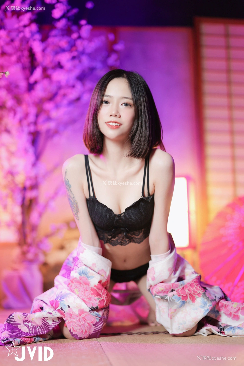 1P - 柔柔《超淫荡自慰 第二集》