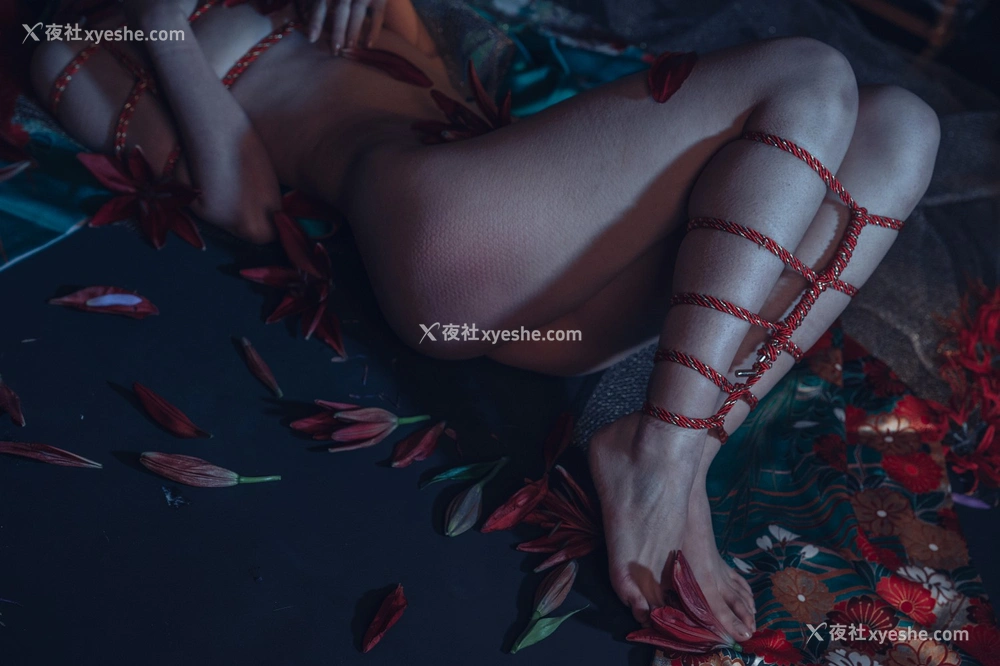 1P - 云溪溪 – 花与绳
