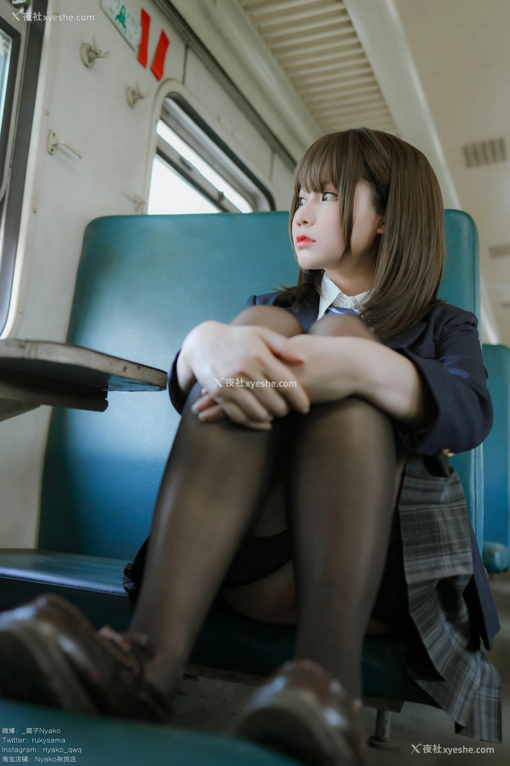 1P - 萌妹子Nyako喵子 – 火车JK