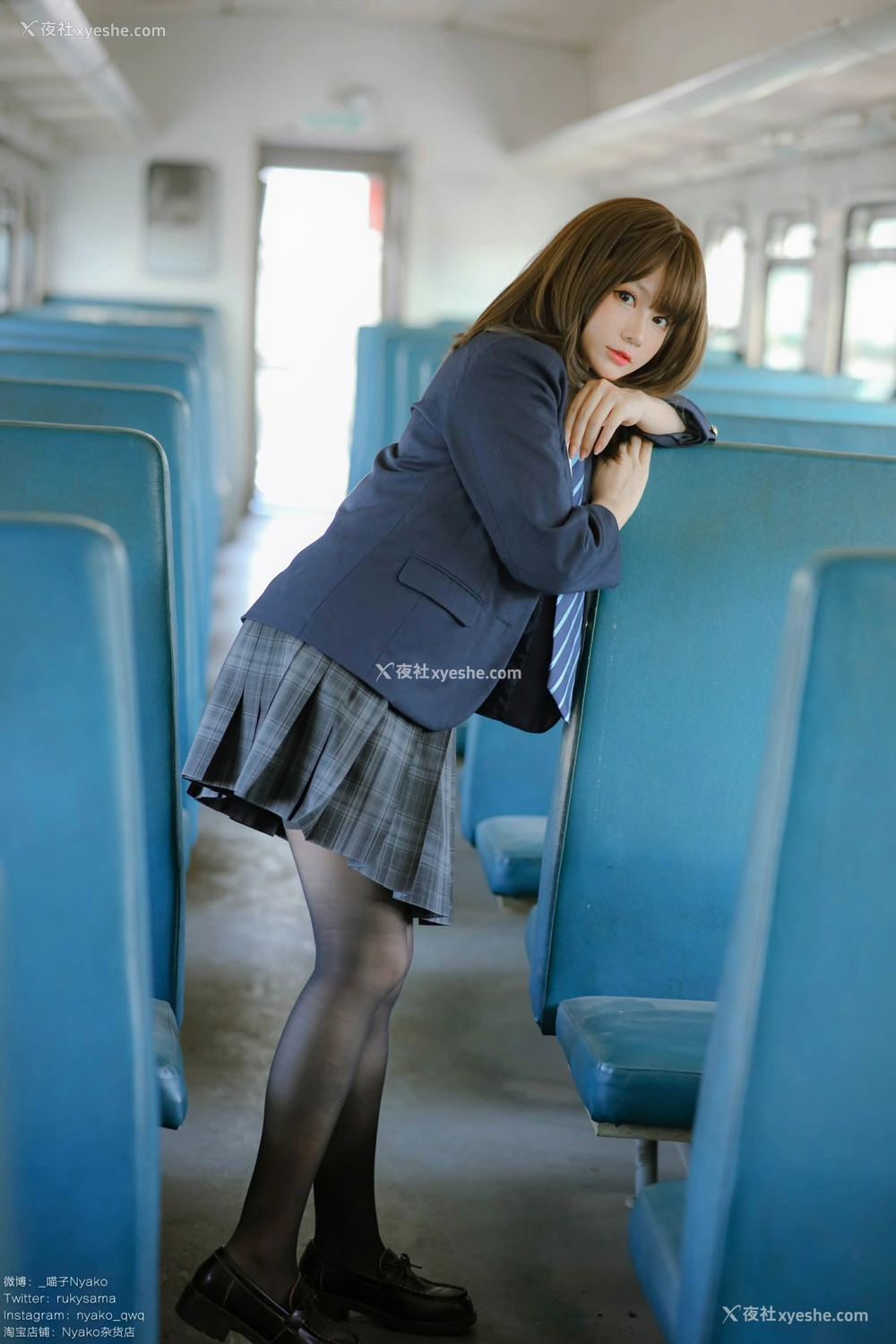 1P - 萌妹子Nyako喵子 – 火车JK