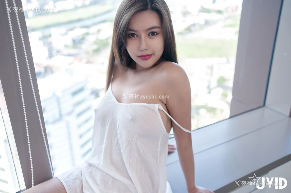 1P - 木木森《梦幻般的美巨乳》
