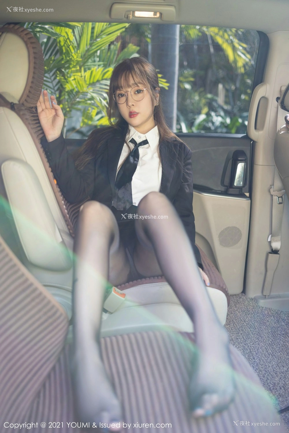 1P - [YOUMI尤蜜荟] VOL.636 王雨纯