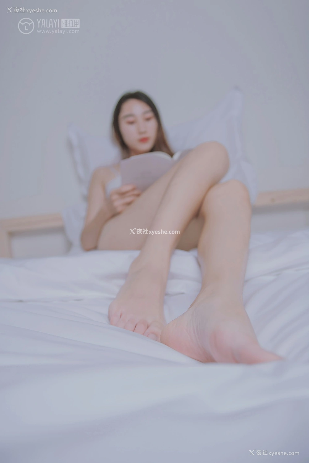 1P - [YALAYI雅拉伊] No.111 无色 熏儿