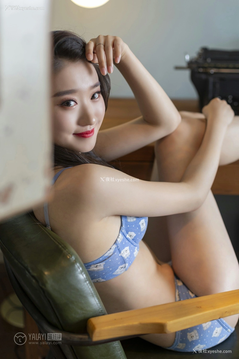 1P - [YALAYI雅拉伊] Y343 心怡 蓝色情书