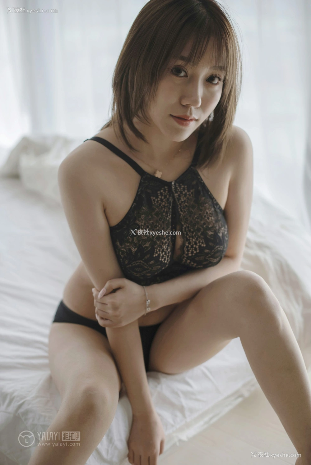 1P - [YALAYI雅拉伊] Y145 陈奕菲《花心》
