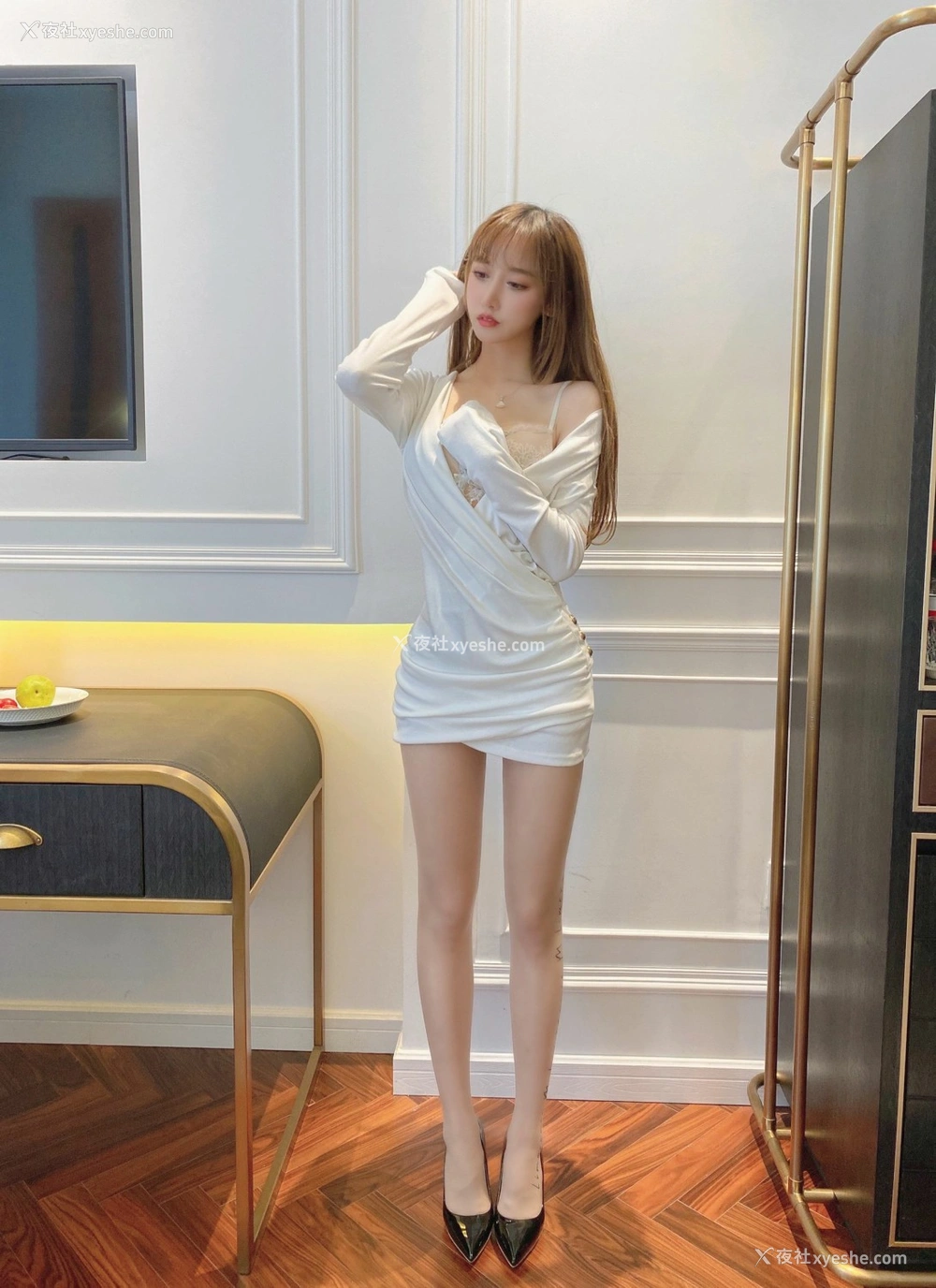 1P - 过期米线线喵 – 夏日限定 晒衣服