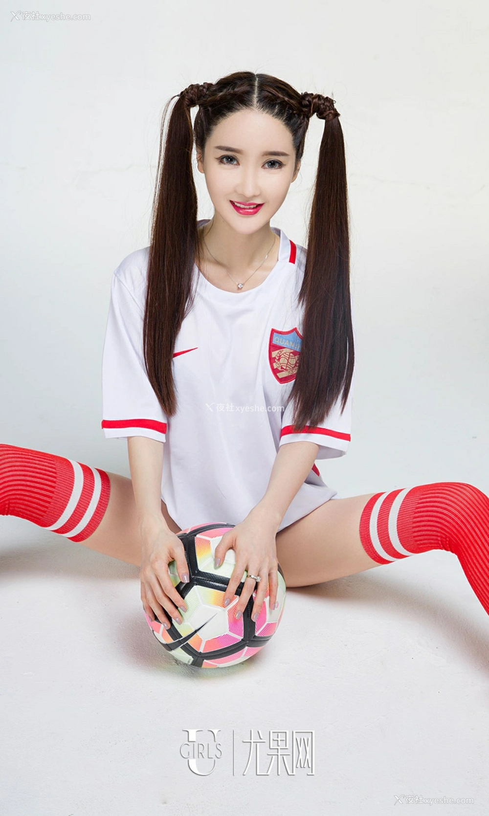 1P - [Ugirls爱尤物] No.817 夏美 一球成名