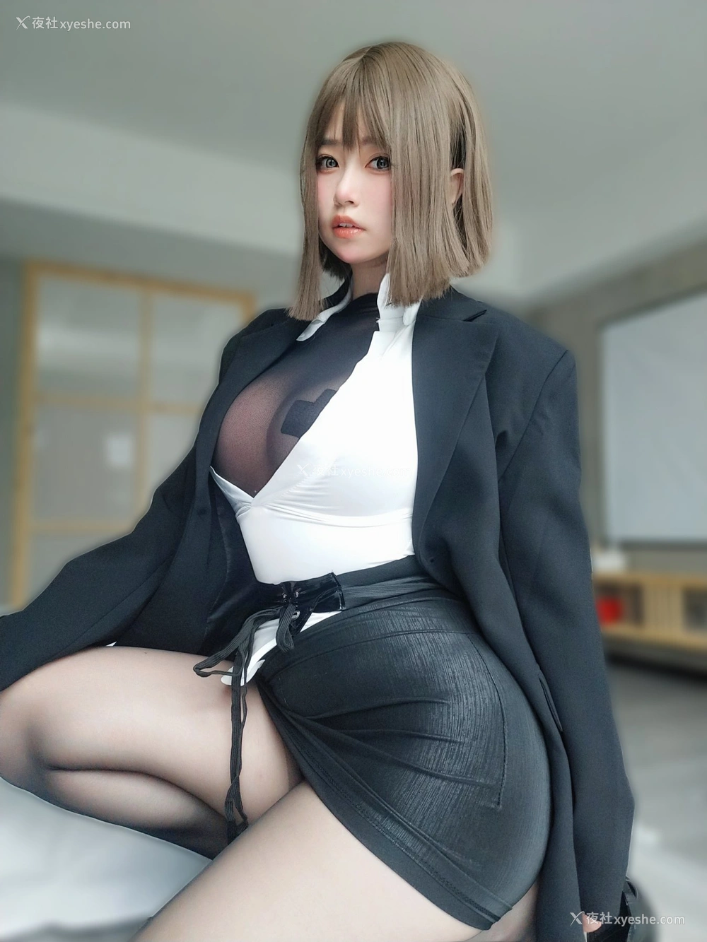 1P - 女主K – 大胆的秘书