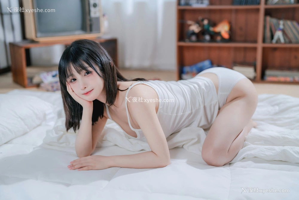 1P - 桜井宁宁 – 吊带女孩