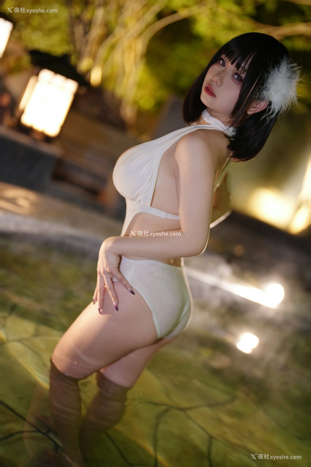 1P - 末夜787 – 夏日白色泳装