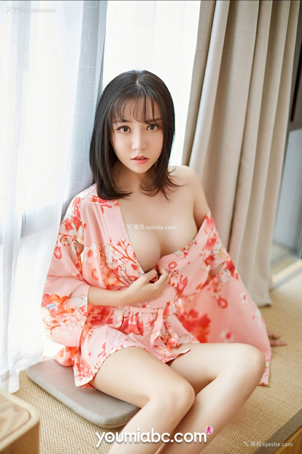 1P - [YouMi尤蜜] 白亦Ada 粉嫩樱花喵