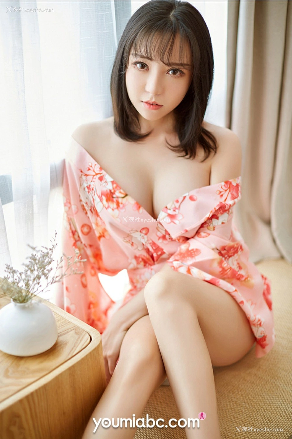 1P - [YouMi尤蜜] 白亦Ada 粉嫩樱花喵