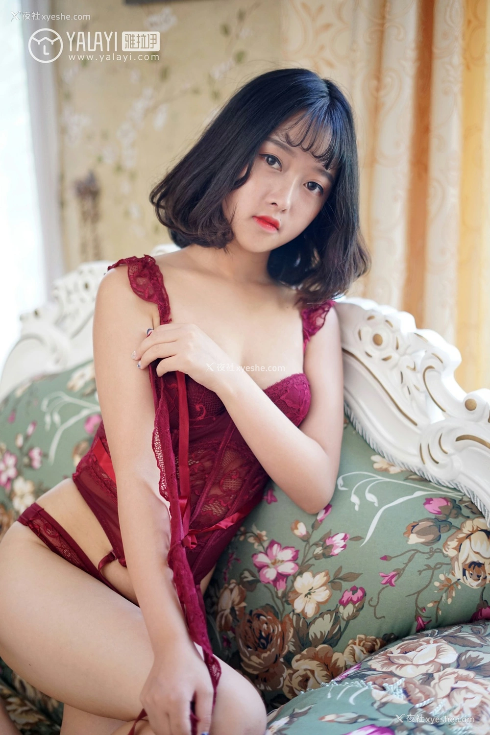 1P - [YALAYI雅拉伊] No.025 醉在红酒杯里 王小淼