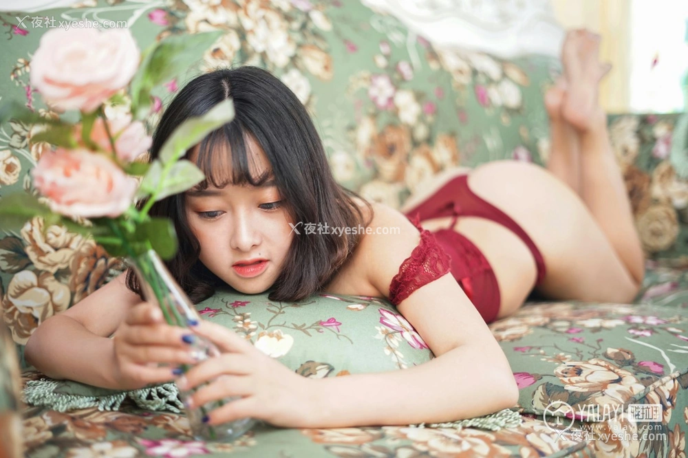 1P - [YALAYI雅拉伊] No.025 醉在红酒杯里 王小淼