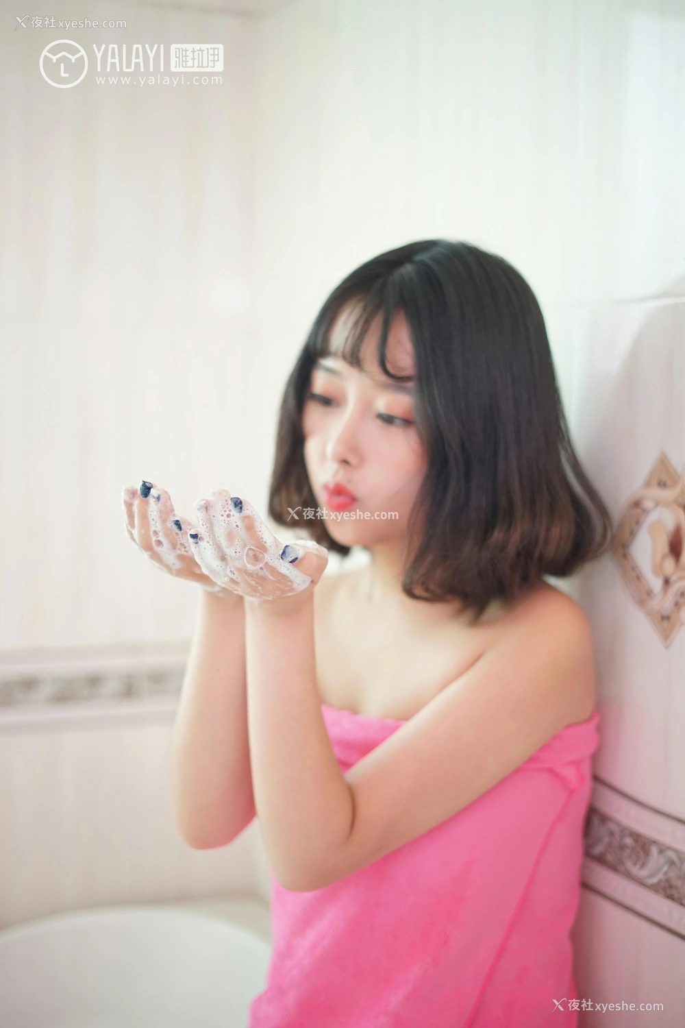 1P - [YALAYI雅拉伊] No.025 醉在红酒杯里 王小淼