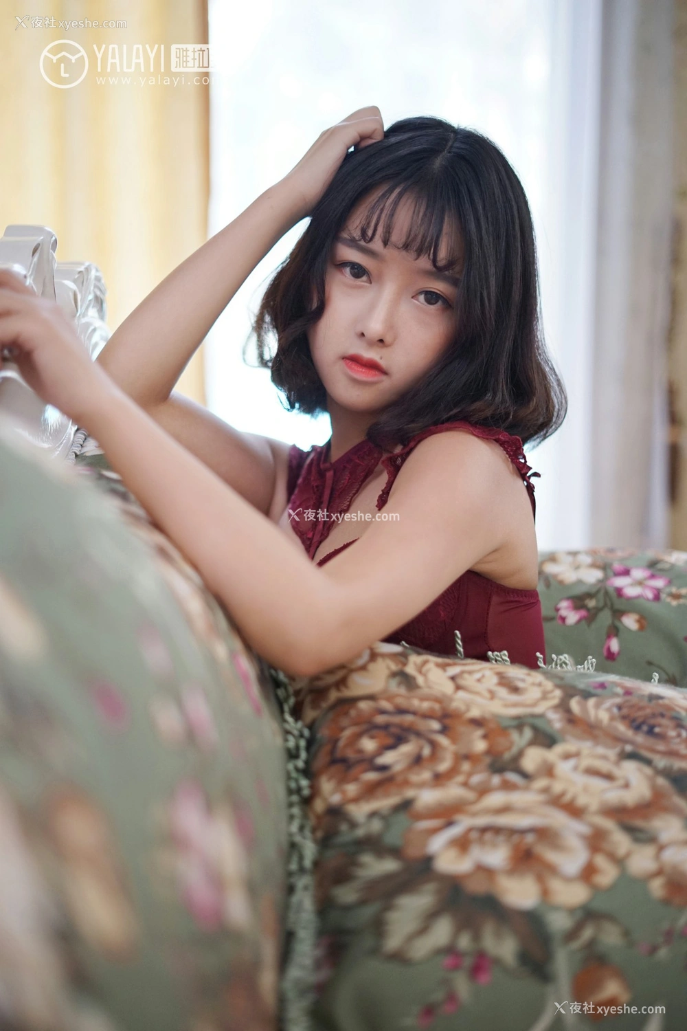 1P - [YALAYI雅拉伊] No.025 醉在红酒杯里 王小淼