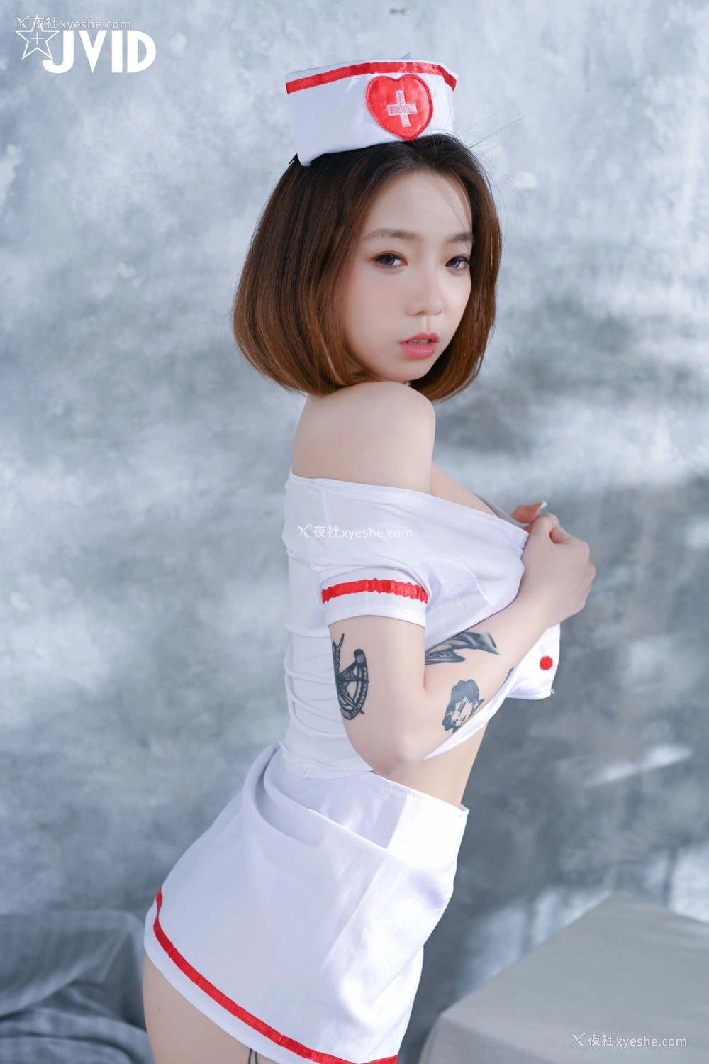 1P - 雅婕《性能检查中》