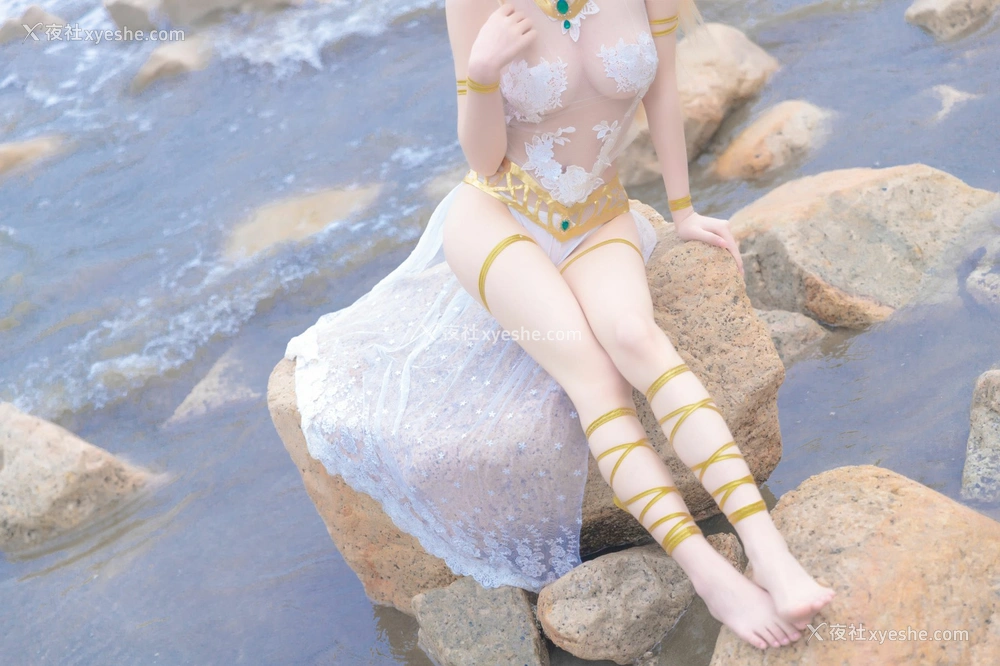 1P - 清水由乃 – 玛丽萝丝白色泳衣