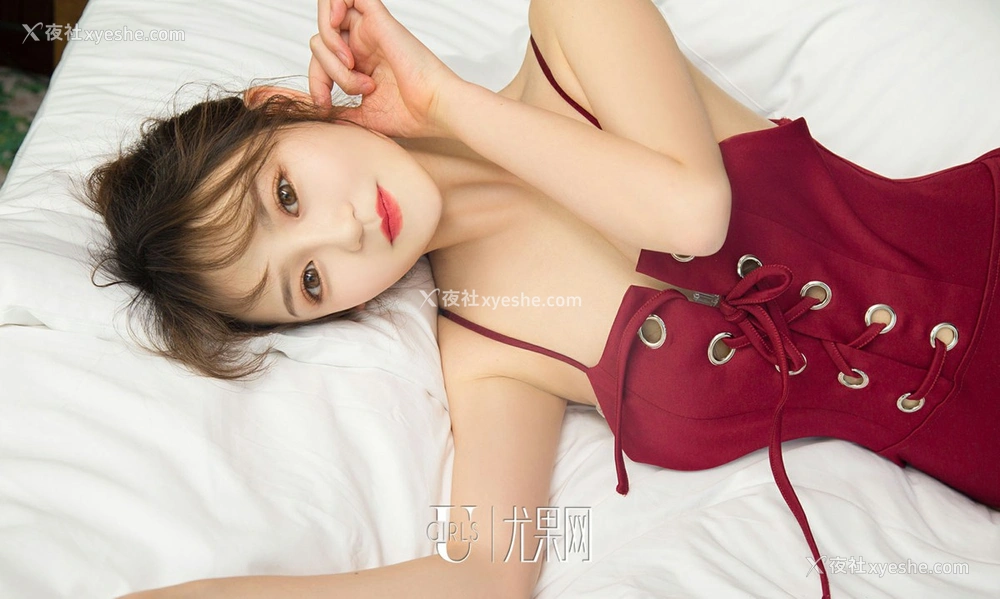 1P - [Ugirls尤果网]爱尤物专辑 No.1050 Nancy 小美人大性感