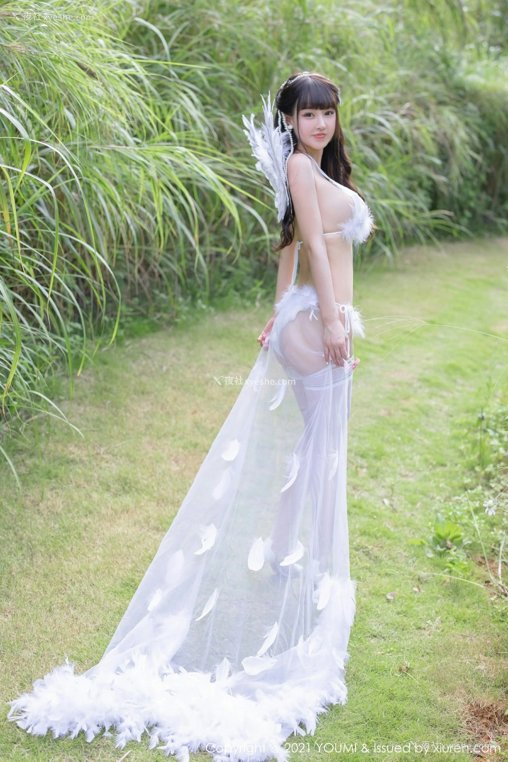 1P - [YOUMI尤蜜荟] VOL.691 朱可儿Flower