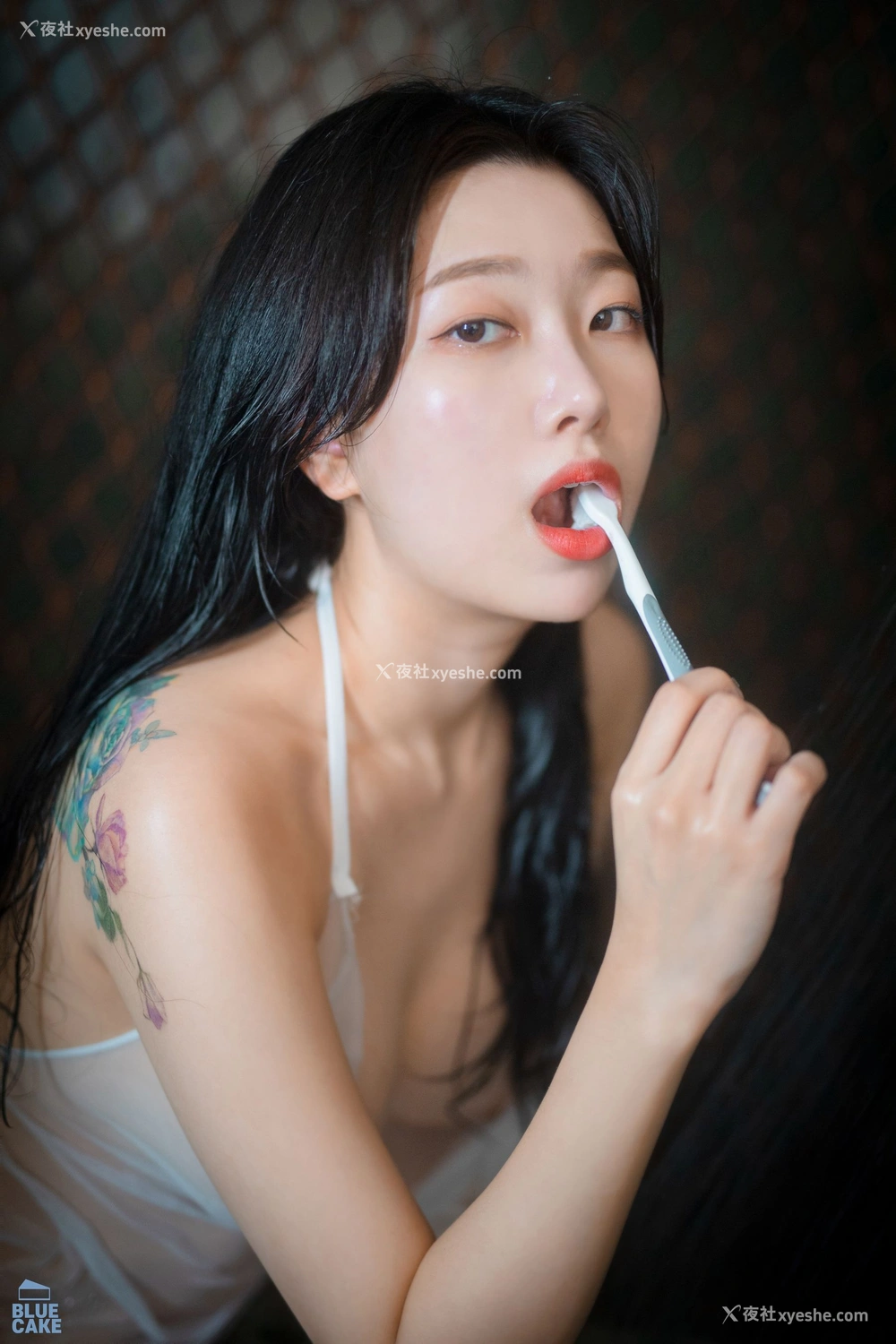 1P - [BLUECAKE] Shaany – Wet