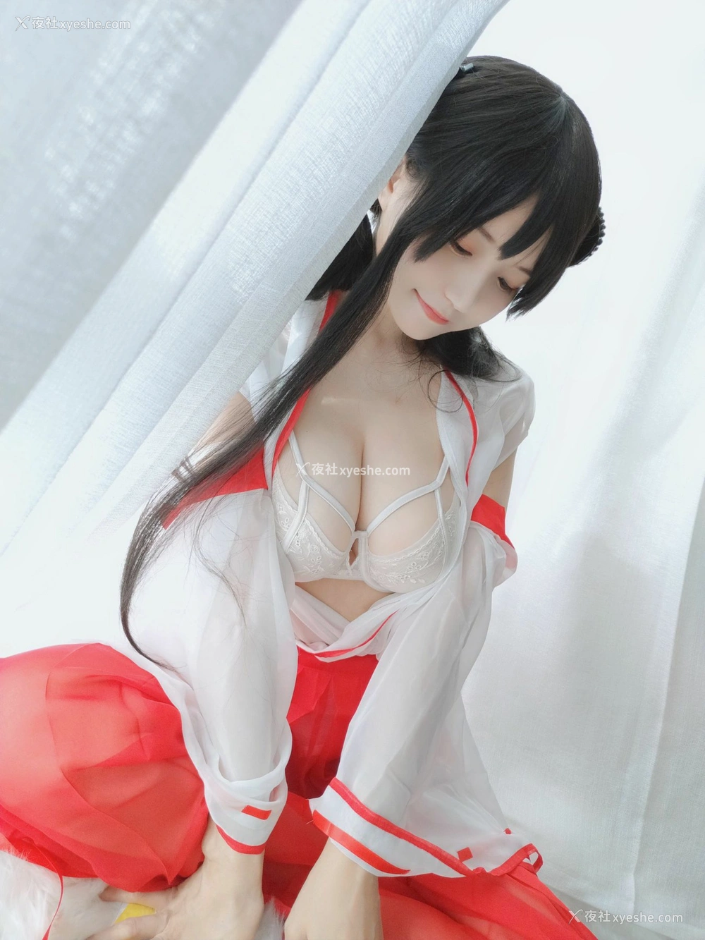 1P - 小仓千代w – 巫女