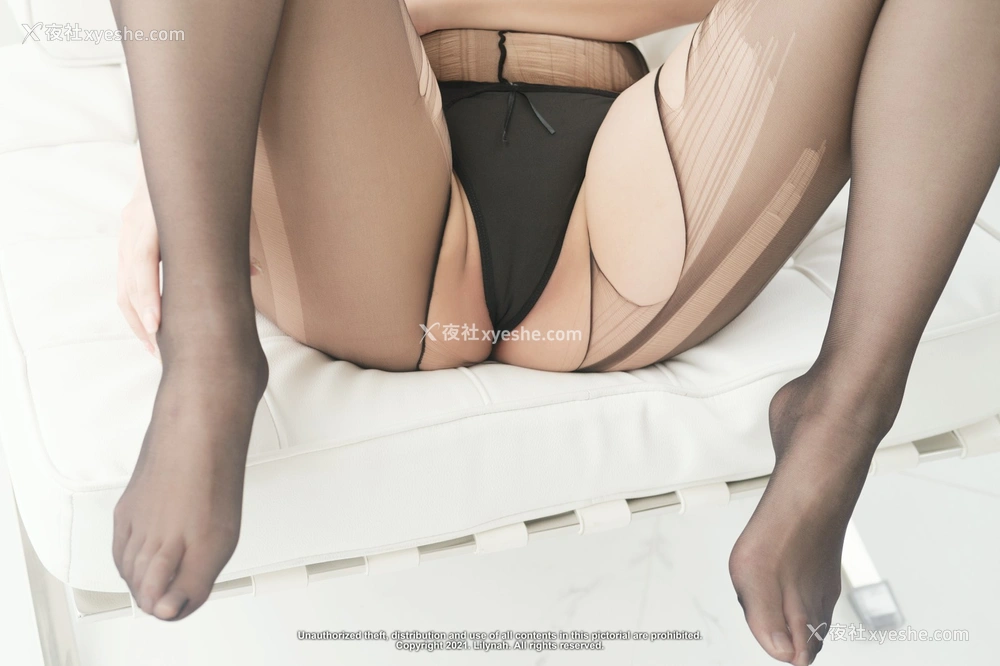1P - Lilynah – Shaany Vol.03 – Looked In Office