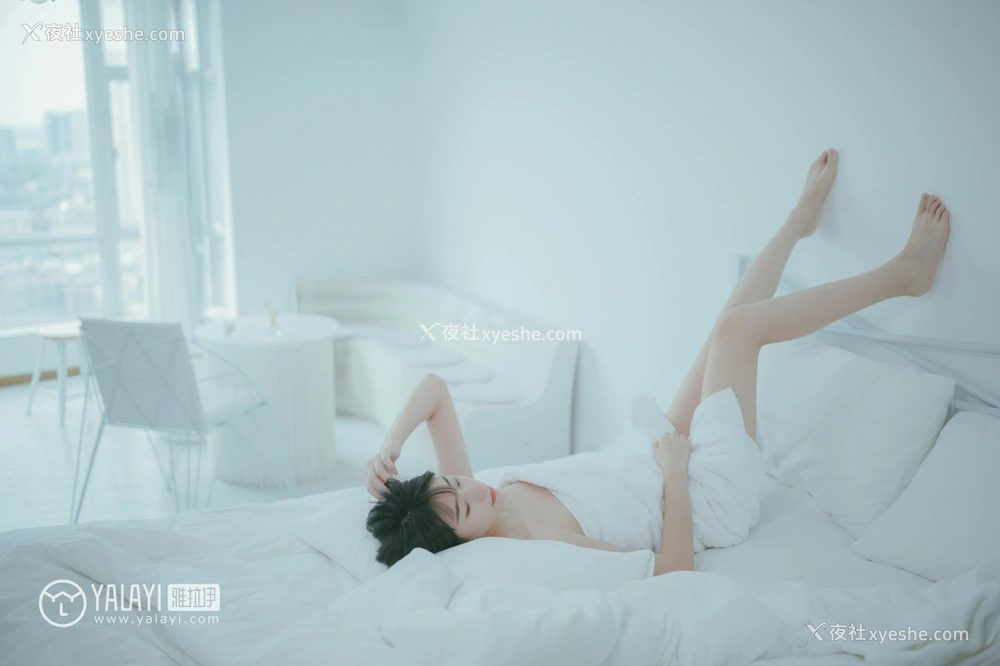 1P - [YALAYI雅拉伊] No.077 美丽如你 静静