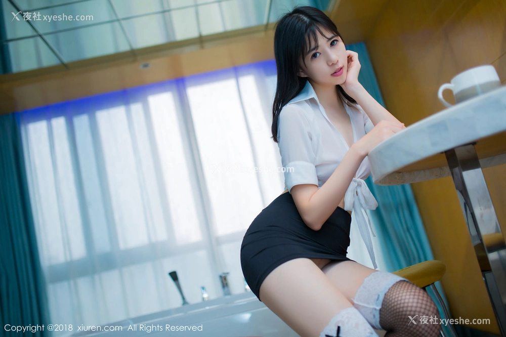 1P - [XIUREN秀人网] No.1014 艾栗栗栗栗栗栗吖