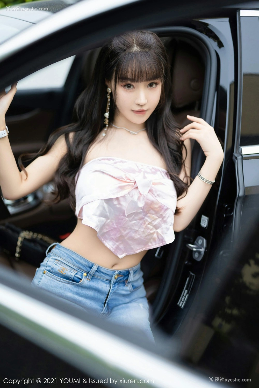 1P - [YOUMI尤蜜荟] VOL.725 朱可儿Flora 车内写真