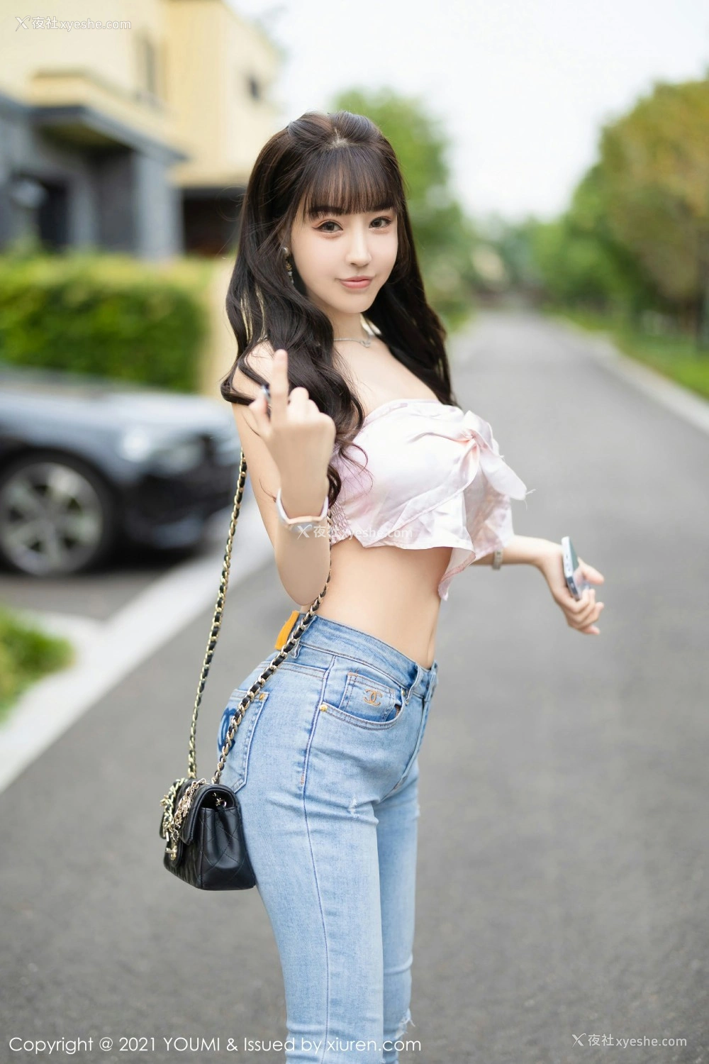 1P - [YOUMI尤蜜荟] VOL.725 朱可儿Flora 车内写真