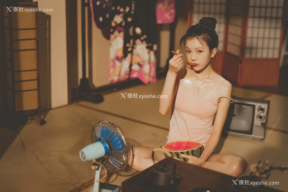 1P - [Cosplay]NAGISA魔物喵 – Hot summer 炙夏