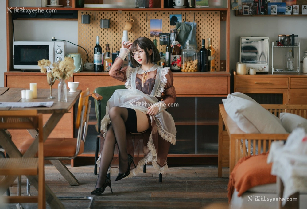 1P - 花铃 – 透明女仆