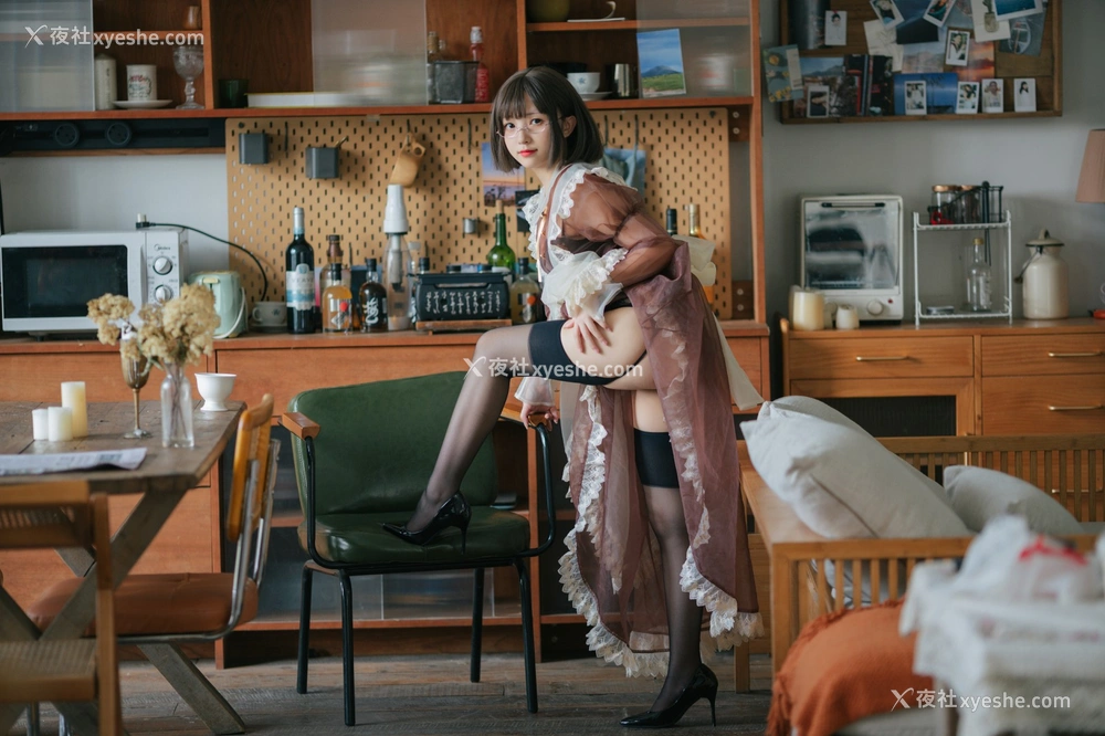 1P - 花铃 – 透明女仆