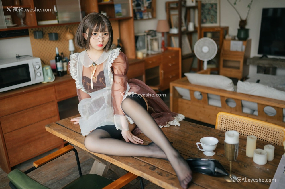 1P - 花铃 – 透明女仆