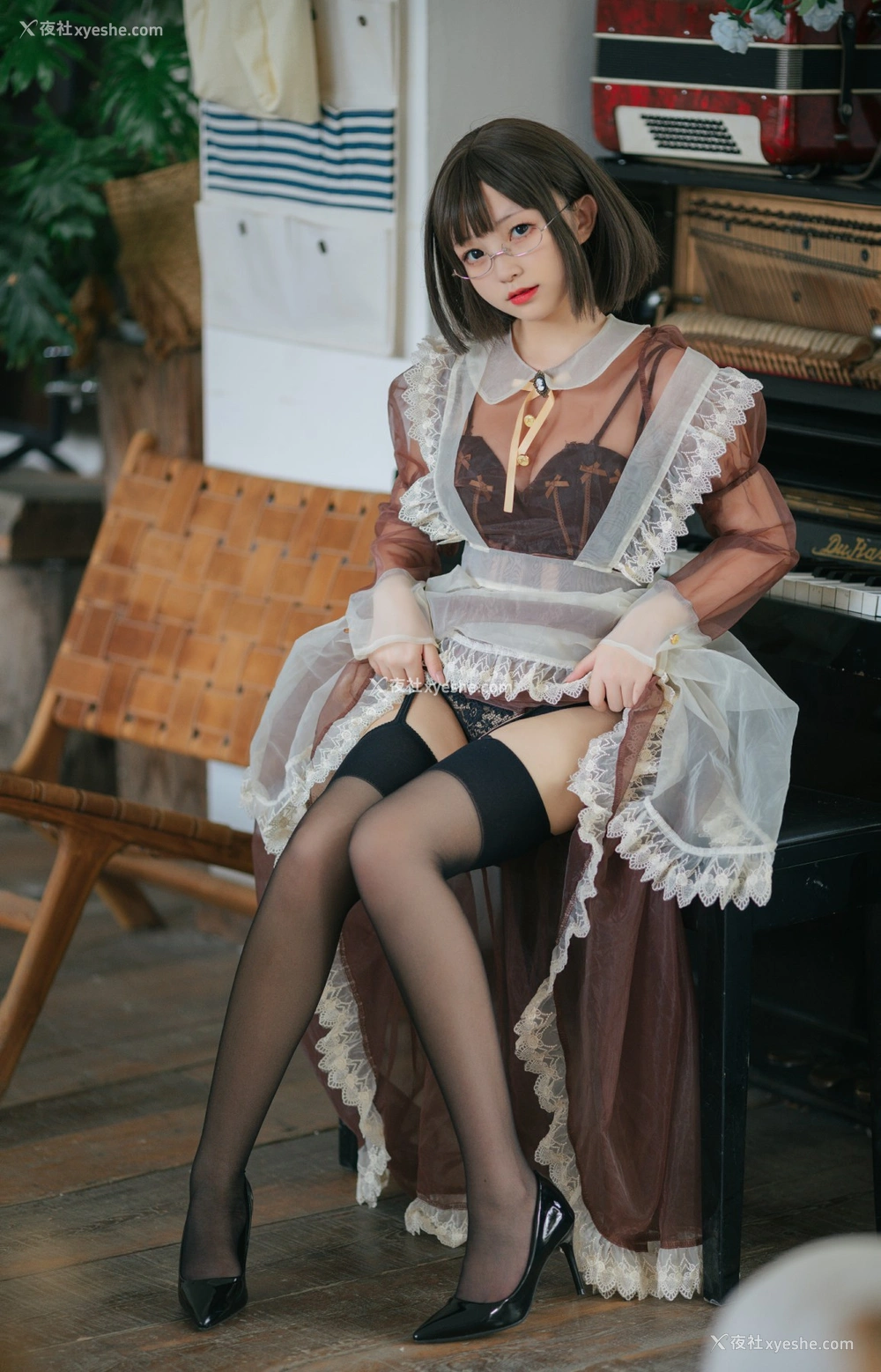1P - 花铃 – 透明女仆