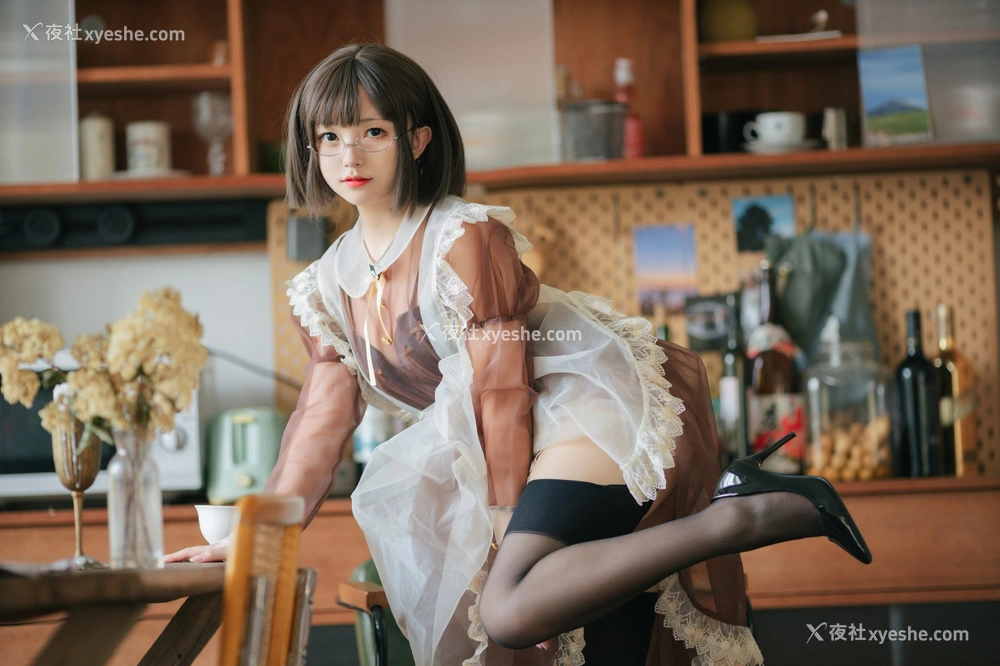 1P - 花铃 – 透明女仆