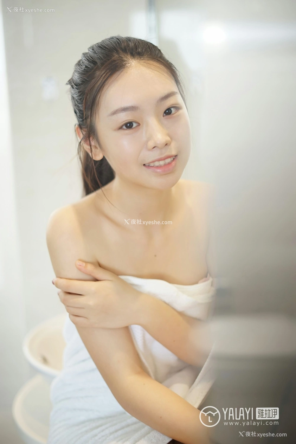 1P - [YALAYI雅拉伊] No.022 私房物语 严冰冰