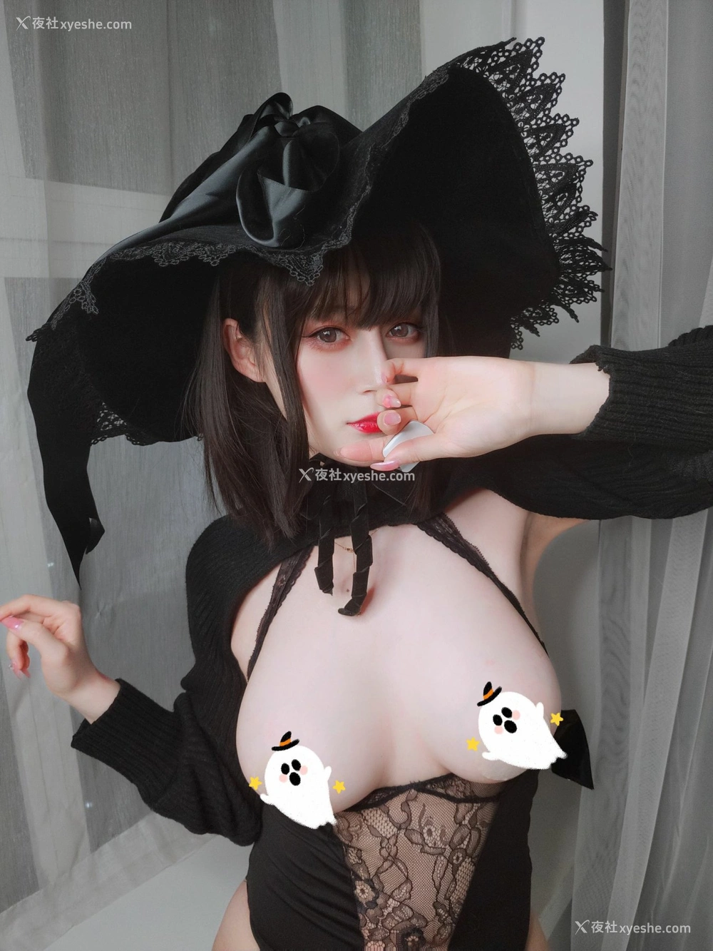 1P - Coser小姐姐白银 – 柴郡魔女