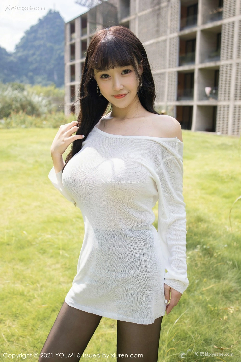 1P - [YOUMI尤蜜荟] VOL.680 朱可儿Flower