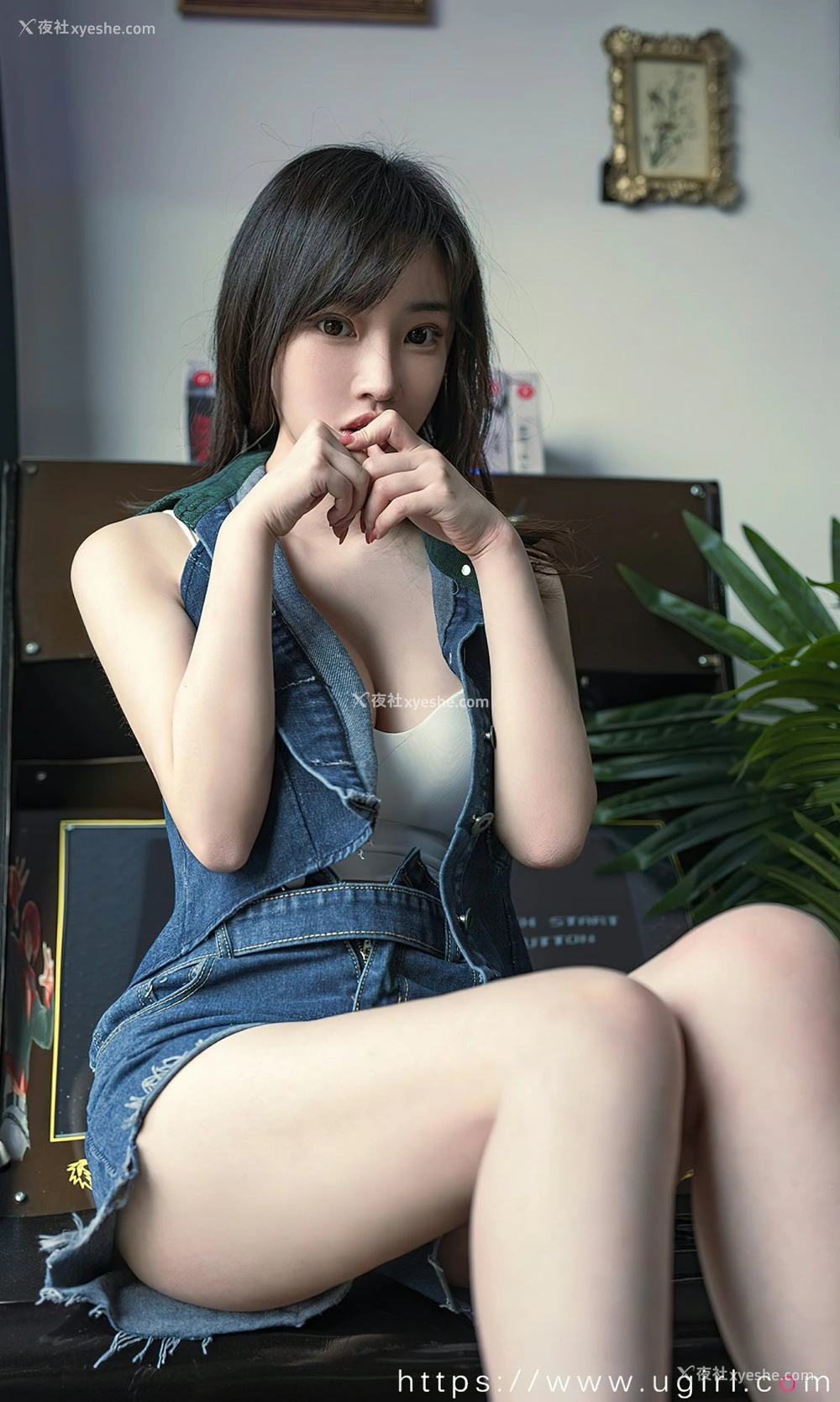 1P - [Ugirls尤果网]爱尤物专辑 No.2376 西门小玉 陪伴